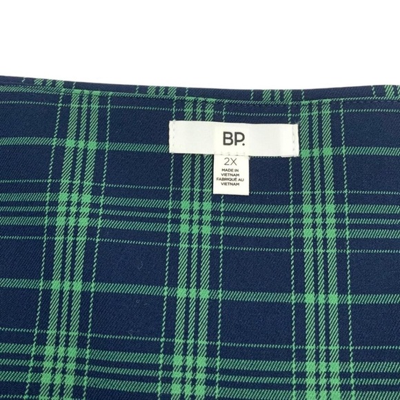 BP green plaid mini skirt plus size (2x) - Picture 3 of 3